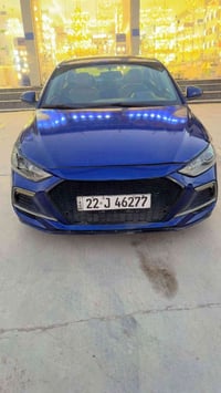 الانترا موديل 2017 وارد امريكي حادث بنيد مصبوغ وجزء من الجاملغ الأمامي...