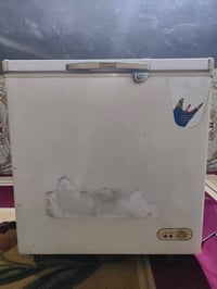 مجمده رويال للبيع المجمده بلاديه نضيفه السعر ١٧٥٠٠٠الف وبيه مجال الاتص...