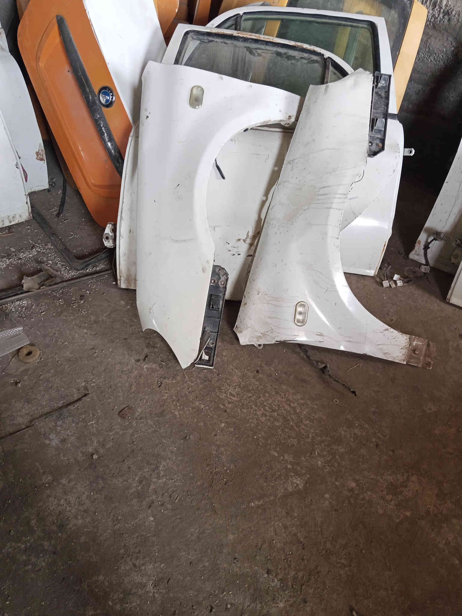 غراض تفليش سيكي كوين سايبا كوكو  ليفان نستقبل سيارات تسقيط ارقام بغداد حتا لو عليه هيه مكاني موصل الصناعه اليسر شارع 60يم محفوض الويرمن *********** ‏‪750 385 3916‬‏0
