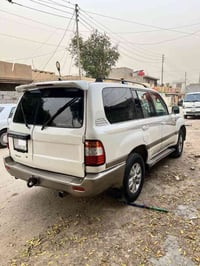 بسم الله الرحمن الرحيم السلام عليكم اخوان لاندكروزر موديل 1999 مكينه 6...