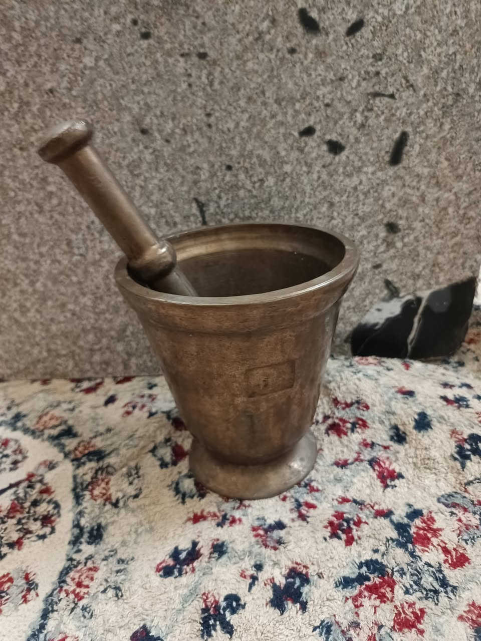 السلام عليكم هاون أبو الانكر السعر 150 ألف بغداد مدينة ***********
