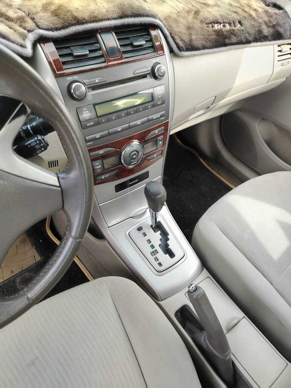 سلام عليكم للبيع كورلا 2009خليجي فطيم فول مواصفات فتحه تحكم ستيرن تبريد لمس بيانو أمري شفط داخل صاج محرك 1800سياره بيه رش قطعتين بنيد وباب عكس السايق الخلفي أثر جراد خفيف بل قماره رقم بغداد إنكليزي جديد سياره باسمي تحويل مباشر السعر 115العنولن الرمادي بيع أو مراوس حسب القناعه رقم صاحب السياره ***********
