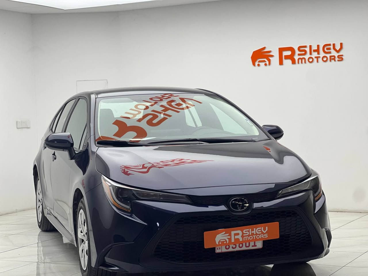 Toyota Corolla 2024
تويوتا كورلا ٢٠٢٤
مواصفات LE

مكينة ٤سلندر حجم ٢.٠لتر تنفس طبيعي
ماشية 18,000 ميل فقط و ب حالة فوق الممتازة

ضرر السيارة باب الخلفي صفحة نفر صبغ
طبعاً الحادث كلش كلش خفيف اكيد بدون دواخل و ايرباكات شرط

رقم الشاصي مع الصور
رقم كاتي تترقم شمالي

مكفولة من كير و محرك و كهربائيات

و ب سعر(145$) ورقة و بيها مجال للطيبين

مكان السيارة

دهوك -معرض ارشف R-Shev
رقم51 من معارض التيرمينال 

***********
*********** دهوك, العراق
