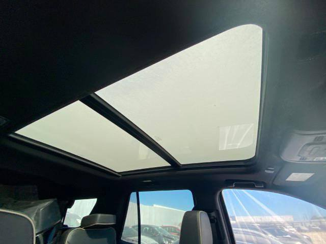 السلام عليكم تاهو موديل 2023برايمر وارد أميريكي الضرر البنيد مبدل والجاملغ نفسه يعني قطعتين صبغ بدون دواخل .تخم تاير جديد .عدد المسافات 45ميل .رقم بغداد .باسمي والتحويل مباشر .مكاني بغداد الدورة
الاستفسار ***********
