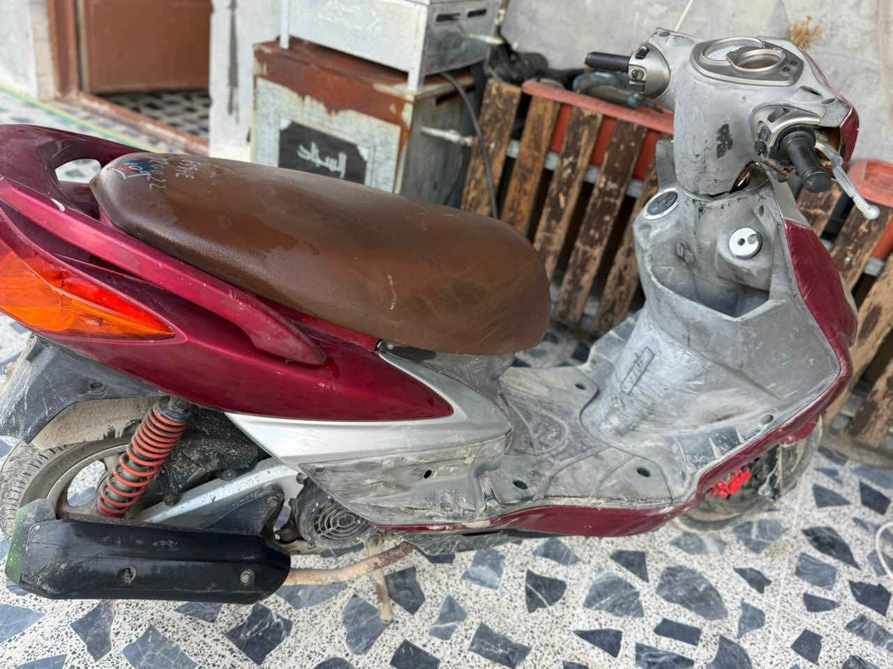 سكنس فحل كوري 140 نوزل خطين دراجه نضيفه بس كفرات مشخطه قليل صارلها شهر نازله رمبه ممفتوح برغي واحد بيها 
ب950 بغداد


**إذا كنت صاحب هذا الإعلان وتريد حذفه لأي سبب، رجاءا أرسل رسالة إلى الدعم الفني**