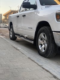 موديل ٢٠٢٣ • ماشيه ٤٣الف • وارد امريكي