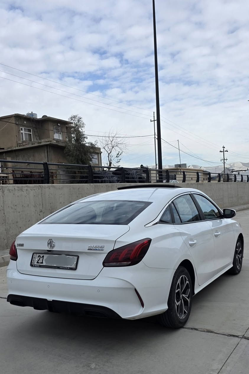 به ناوى خودا 

Mg gt 2024
شاشه اكتيف
فول مواسه فات 
مواصفات.بەصمة. سلاید. برێك کارەبایی.
شاشەو كاميرا.حساس.ئاوێنە ئیشارەت. ,
تحد یدسورعە.کوشین جلد.لايت زينۆن.
١٧ هه زار روشتوه
 به له يه ك بوياخى هه يه له به ينى ٢ ده ركا
بى ناو كرتن
سه ر قه وسى جه مه لوغى دواوه ش به له يه ك ساردى هه يه  سه ياره كه خاوينه كيرو مه كينه ته قه وره قه  ته حويلو به ناو كردن به شه رت 
شوين/سليمانى
نرخ/١١١  كه لاو مه جاليكى كه م
ت/***********
