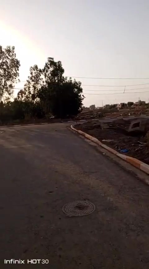سلام عليكم دار للبيع م200 طابو صرف منطقة نهاوند ال10الف منطقة كامل خدمات مجاري كهرباء ماي تبليط البيت صب كونكريت بناء 2025 جديد بعدة ما كامل عوزة تبياض وكهربائيات فقط يرهم مراوس قطعة مشتمل الاستفسار اتصل***********
