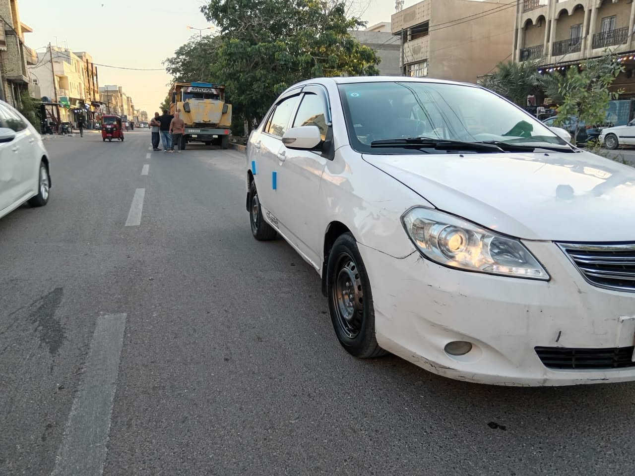 السلام عليكم بي واي دي ٢٠١٢ جاهزه من كلشي مكينه وكير خير من الله كهربئيات شغاله تخم تاير صدر جديد غرفه حلوه مشروع وطني تبريد ثلج مواصفات حلوه تتفه ترايهه يخبل بدون ضربه وبدون صبغ فقط هلال الجاملغ سياره حلوه ترايهه ناعم كير اوتو مكينه وكير بلاد السعر ٤٧ وبيهه مجال المكان بغداد الاتصال ***********

