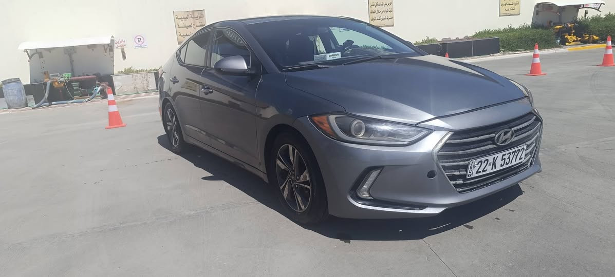 السيارة مبدل محرك طابوكة
سنوية جديدة 
محرك دوش 2000 
( بانزينك عادي ) & ( بدون دوانز ) 
ملاحظة : ( ما بيها تنقيص دهن ) 
السيارة حادثها من امريكا
- جاملق خلفي جهة السائق يم قبق البانزين
- سرقة الباب الخلفي جهة السائق ومبدل نفس اللون 
- بيها بارد بالعراق شويه من الجاملق الامامي والباب الامامي جهة السائق + بارد بالصندوق 
-السيارة حلوه ونظيفة
السعر : 128 وبيها مجال بسيط 
( تعال شوفها وتتدلل) 
العنوان : البصرة - ابي الخصيب - شيخ ابراهيم 
هاتف : ***********
