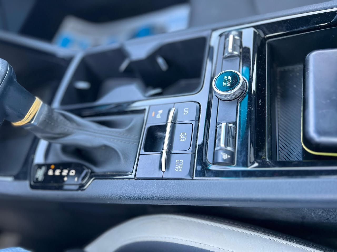 كي فايف 2025 جيتي لاين فول واحد على واحد تو ويل رقم اربيل ماشيه /20 كير محرك مكفول
حادث/ ليبل واحد صبغ بنيد وجاملغ وجزاء من الجنطة
مكان السيارة / النجف

رقم *********** 

رقم الشاصي /KNAG64J76S5281207

السعر :205
