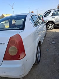 شيري اي فايف السياره مابيه ولا قطعه تبديل  مديل 2009  بيه خياسهت ملكوط...