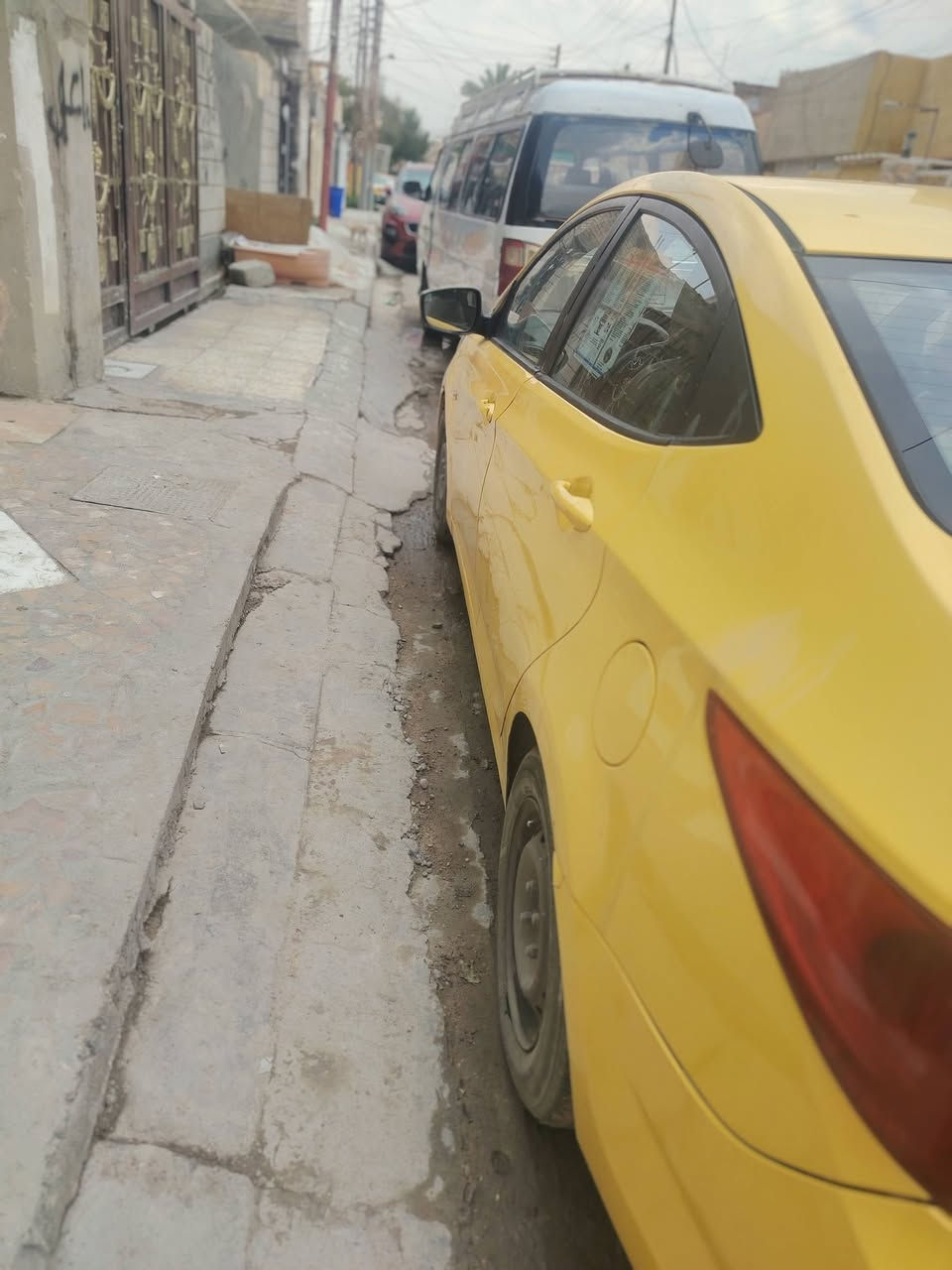 متوفر اكسنت مضلع خليجي للبيع بدون ضرر قوي ب٨٠وبي مجال الرقم 
***********
