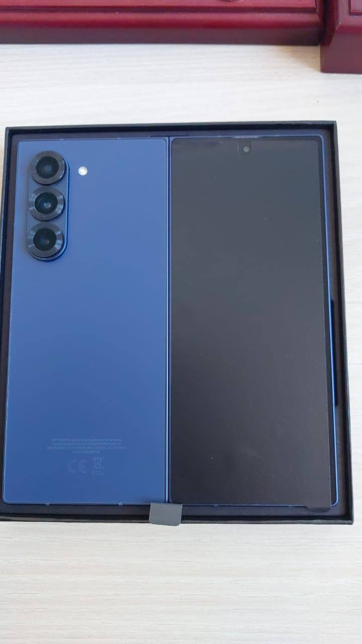 Zfold 6
Blue , 256
Almost new
ضمان عين الفهد 
بيع او مراوس على Zfold7
***********
