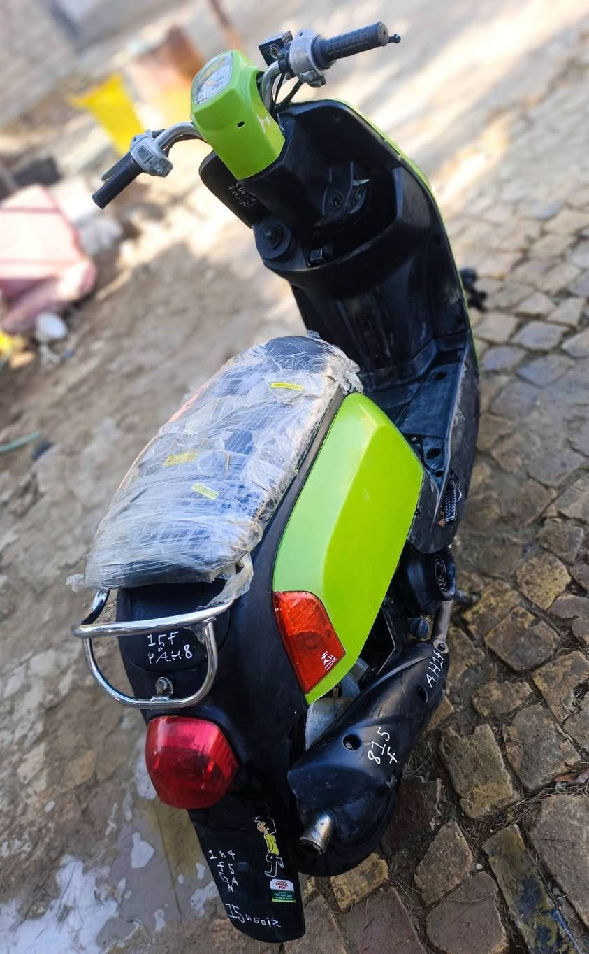 السلام عليكم ماكس بوليس للبيع دراجه نضيفه كلش سلف شغال هندر كرهبايت شغاله لايت زنون صارنصه رياضي دراجه حلوه ونضيفه مفتوحه مره وحده مكان الدراجه الديوانية قضاءالحمزه الشرقي شراي يجي خاص


**إذا كنت صاحب هذا الإعلان وتريد حذفه لأي سبب، رجاءا أرسل رسالة إلى الدعم الفني**