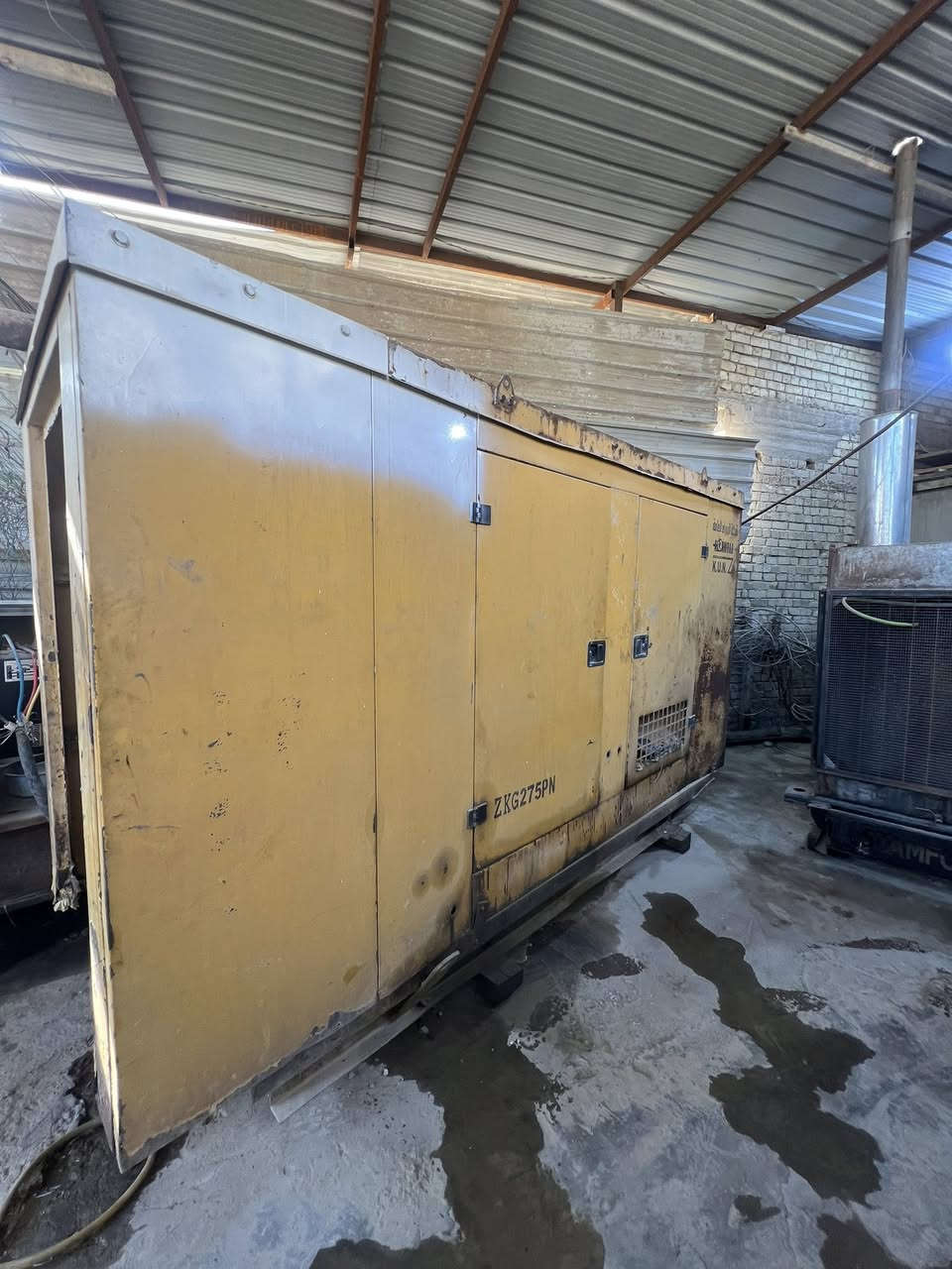 كمنز 24 راس توليد شغال المولد شغاله بس ابيع كايمه السعر 40 مكاني بغداد الامين ***********
