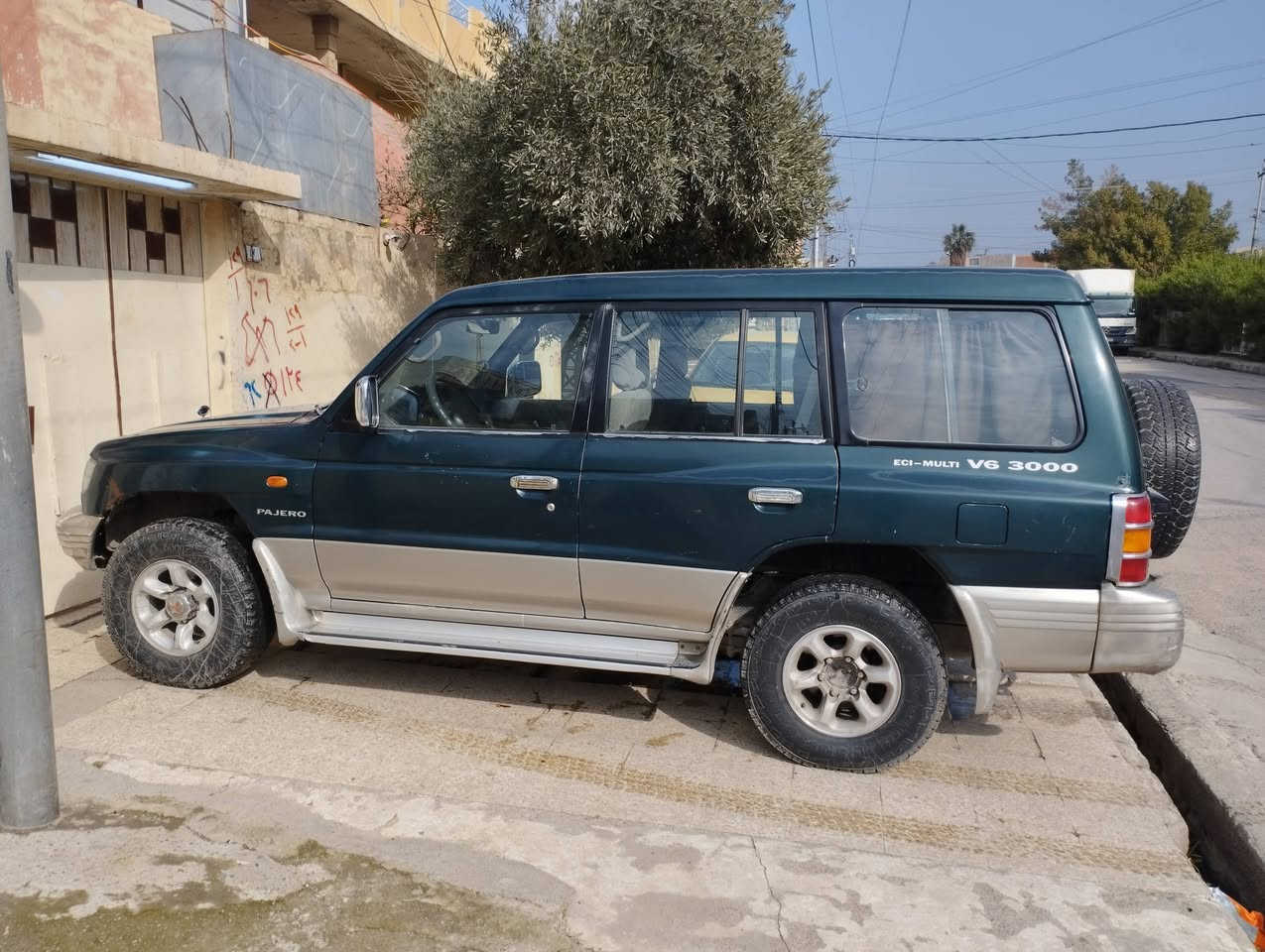 السلام عليكم سياره باجيرو موديل 1998 نينوى سنويا جديده رقم جديد محرك شرط كير شرط كشر نضيف بدون اضرار طخم تاير جديد السنوية ابسمي بس طخه شبر بل جاملق الخلفي شبر
السعر 77 وبي مجال رقم الهاتف  ***********
