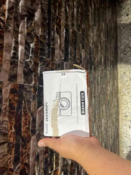 سلام عليكم / مرخصت ابو الكروب / عندي كامرات دوشكام مال سيارات بعدهن جدد ما مجيوسات بل باكيت عندي 3 بواكيت لوحده سعرها 20 وبيها مجال بصيط متواجد واتساب هاذ رقمي / ***********
