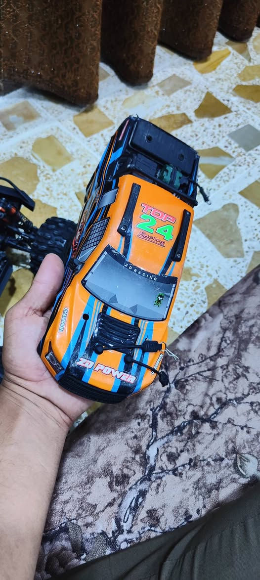سلام عليكم
سيارة ZD MT16سيارة نضيفا حيلل مستخدمه شي قليل بس الكفر مالتها تعبان كدام العين باتري 3 سيل 2200 اصلي مالت الشركة


**إذا كنت صاحب هذا الإعلان وتريد حذفه لأي سبب، رجاءا أرسل رسالة إلى الدعم الفني**