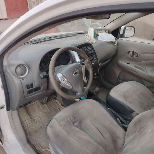 السلام عليكم سني هندي 2021 بيها هاي الطخه مكفول شواصي وبدنه كير محرك كفاله فول مواصفات 4 جام كهرباء ويلكب تحكم ستيرن تريد وكاله او تحويل مكاني بغداد بسماية قريه 10 السعر 98 وبيها مجال بسيط
***********
