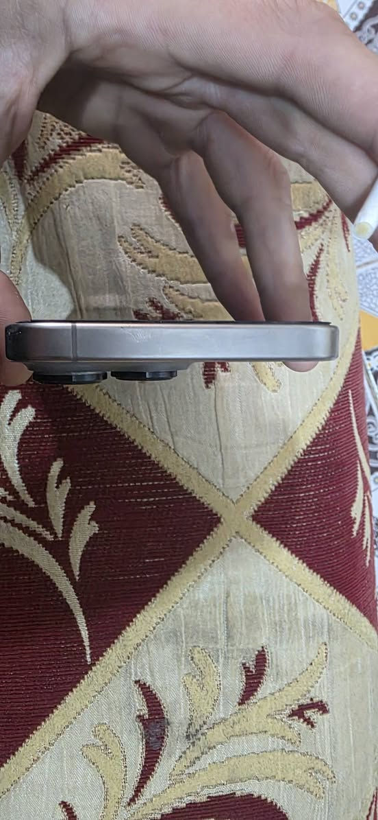 سلام عليكم ايفون 15برو ماكس دبل سيم كارت
بطارية 92ذاكره 256نضافه 95%100 بيع مستعجل 1250


**إذا كنت صاحب هذا الإعلان وتريد حذفه لأي سبب، رجاءا أرسل رسالة إلى الدعم الفني**