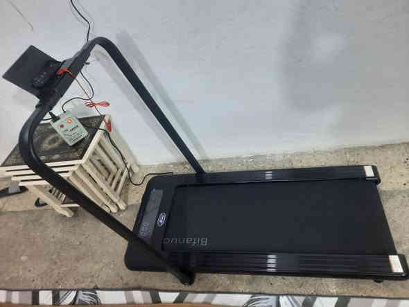 السلام عليكم
جهز جري نظيف جدا تحمل وزن ١٢٠ كيلو
استعمال شهر للبيع
السعر ١٦٠ ألف
واتساب
***********
