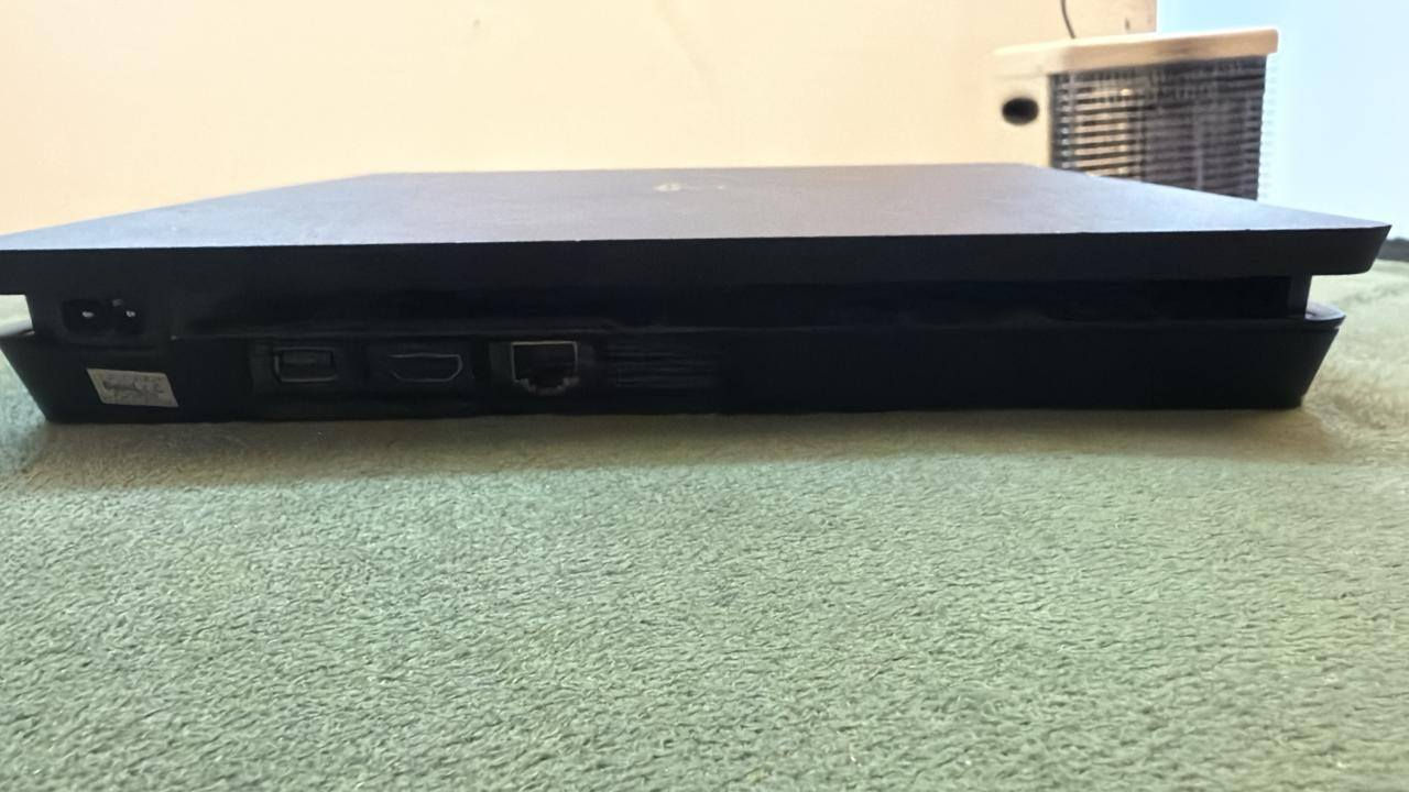 -يوجد بلي فور سلم اونلاين للبيع❗-
-جهاز اصلي مو بالة❗ مع جوسيتك اصلية مو بالة❗-

-جهاز ما يعاني من صوت اثناء لعب ولا حرارة ولا اي تقطيع اثناء لعب✅-
-وجهاز مع كارتونه اصليه كامله محلقاته فقط كيبلHDضايع-
-جهاز ما مفتوح ولا مرة ولا متصلح ولا متبدل تكدر تتاكد وما يعاني اي مشكله هاردوير وسوفت وير❗-
-تكدر تفحص جهاز وتتاكد وتسال اي شي وسعر جهاز خاص وبيه مجال بالي يرضيك😁-

العنوان-بغداد  -بغداد جديدة او الغدير


**إذا كنت صاحب هذا الإعلان وتريد حذفه لأي سبب، رجاءا أرسل رسالة إلى الدعم الفني**