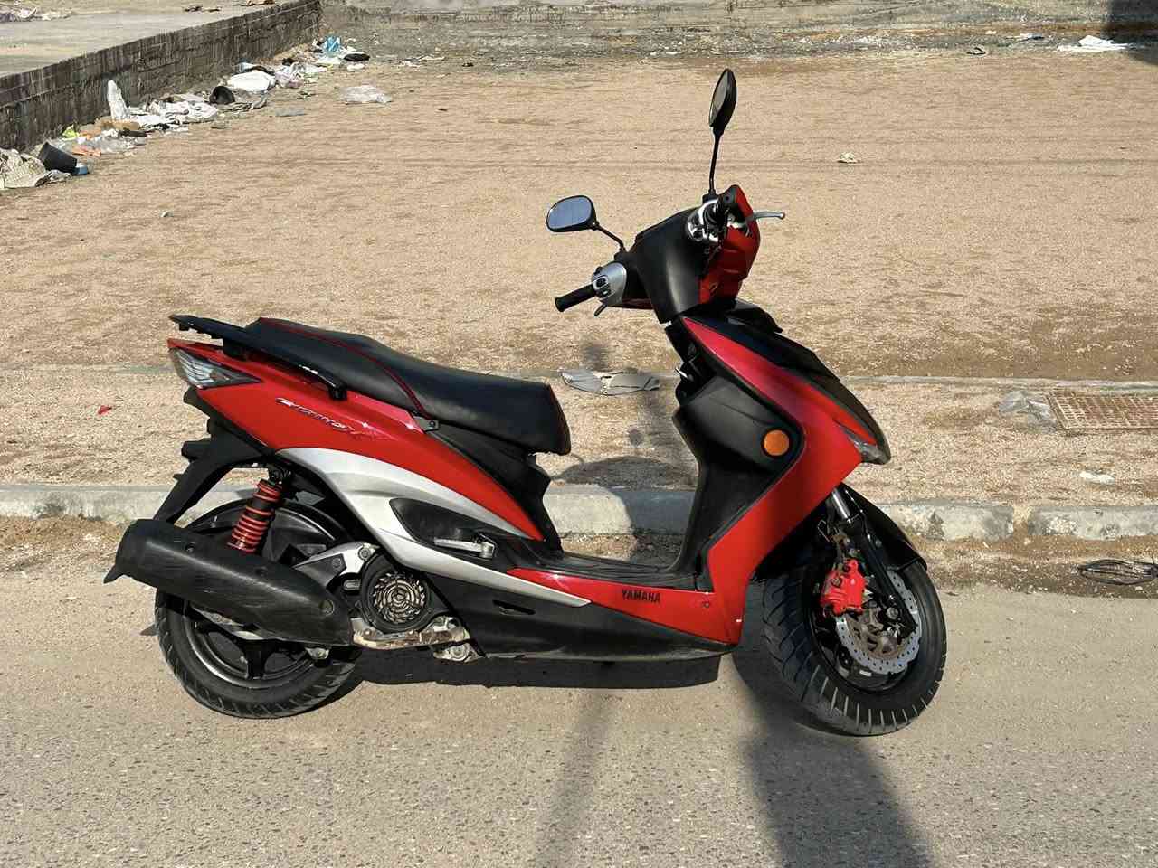 سلام عليكم سكنس لد للبيع دراجه كلشي شغال بيه معدل وسرعه ونعومه خير من الله  المكان البصره شارع السعدي راغب بل شرا اتصال ع رقم ***********
