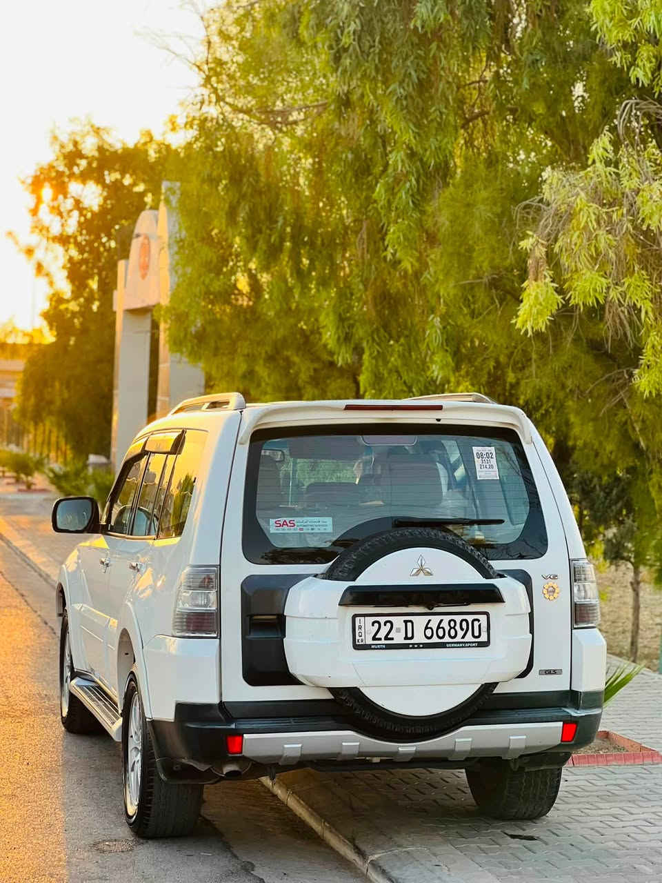 مستەر بۆشی باجەڕۆ مۆدێل 2008سەیەکە مواسەفات gls سوکان ڤۆلیۆم .تەحدیل سورحە.شاشەو کامێرەیە.چوار جام کارەبا ئاوێنە کارەبایمەکینە 3.5سەیارەکە دوو بست سبوغی هەیە باقی هیچی تری نیە  مەکینە کراوەتەوە بەشەرتی فەحس سەیارەکە نمونەیە لە جوانی زۆر پاک ماوەتەوە ماڵی دۆستە سحر 127 مەجال بۆ پەیوەندی کردن ***********  ***********
