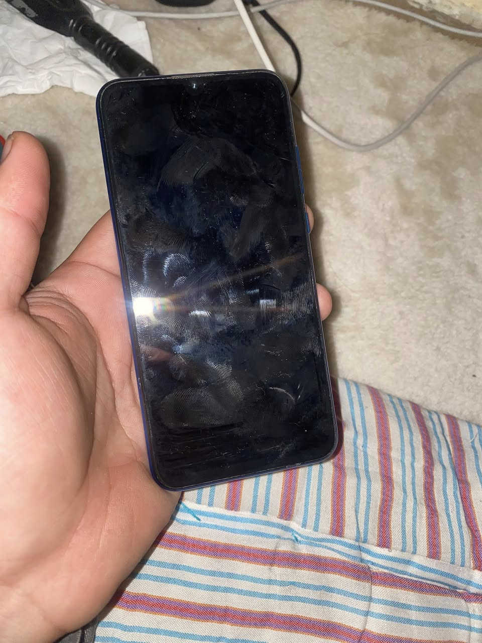 للبيع هونر ١٠ لايت ١٢٨ رام ٤ ***********
