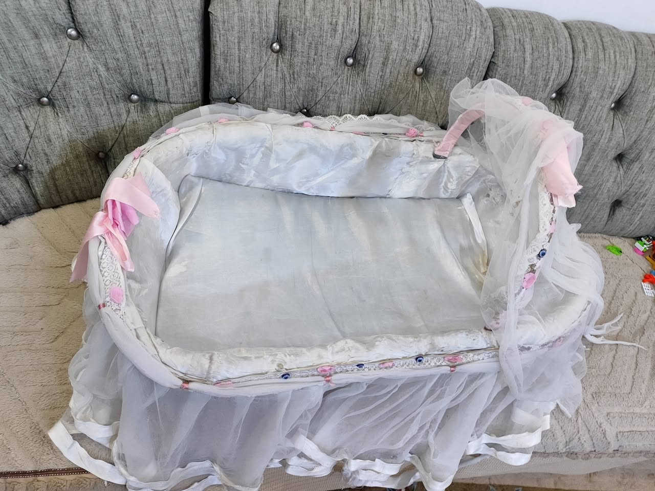 كاروك مستعمل للبيع  سعره 25وبي مجال
لاتصال برقم ***********
