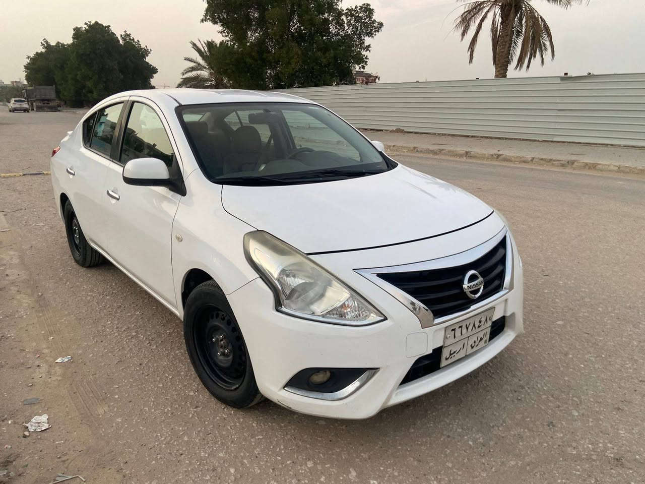 نيسان صني ٢٠٢١ للبيع سيارة نضيفة ماشية ١٣٠ فقط بيها بارد بالجاملغ الخلفي سعرها ١١٢ وبيها مجال بسيط 
وتساب ***********
