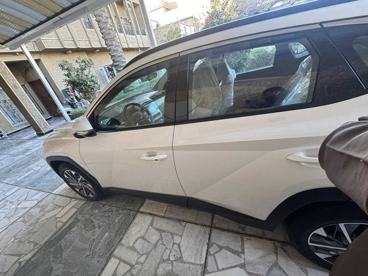 السلام عليكم
هونداي توسان  خليجي موديل 2024سياره ام الضمان الاولى سياره مكفوله كفاله عامه ستخدام شخصي
بصمه كراسي ثنين كهرباء سايد بريك بصمه اوتو هوالد داخلها لون اوف وايت ماشي سياره 16

مكانها بغداد الجديده
***********
