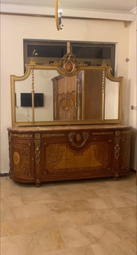 بوفيه • زان مصري • تكمه