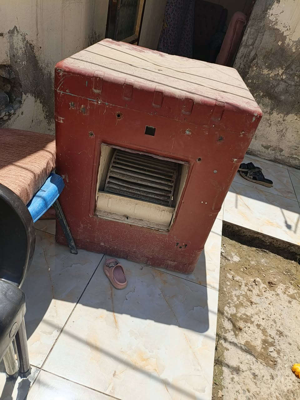 مبرده للبيع ب50 ماطور شغال سرعتين واتربام شغال وطوافه للاستفسار الاتصال ع الرقم ***********
