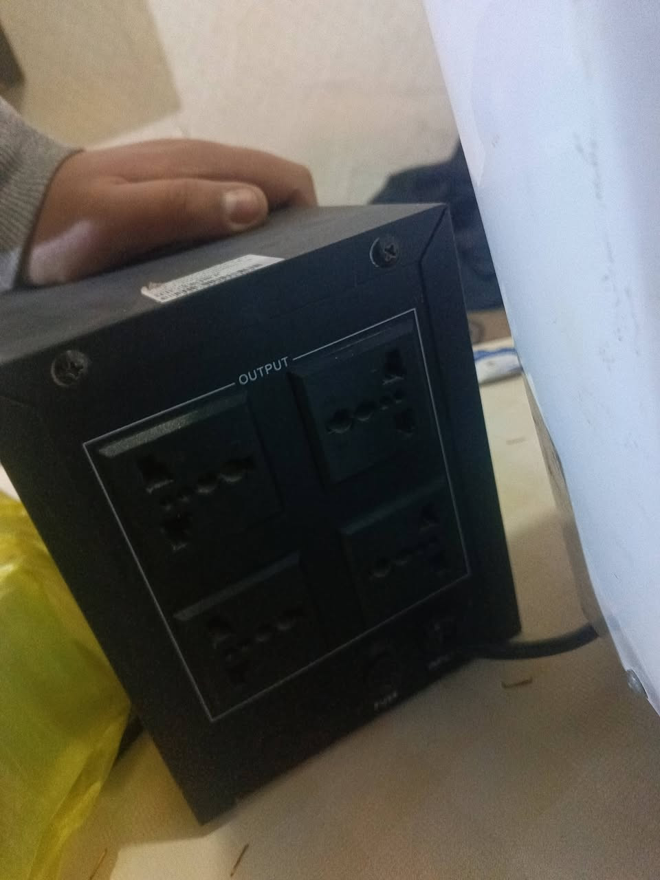 السلام عليكم يوجد غراض للبيع
بلي ستيشن فور نوع فات نضيف استخدام شي قليل سعره 180وبي مجال شي قليل يوبي اس للبيع سعر 90وبي مجال مثل ما موضوح كدامك طباخ مال فلافل80وبي مجال للاستفسار الاتصال على الرقم ***********
