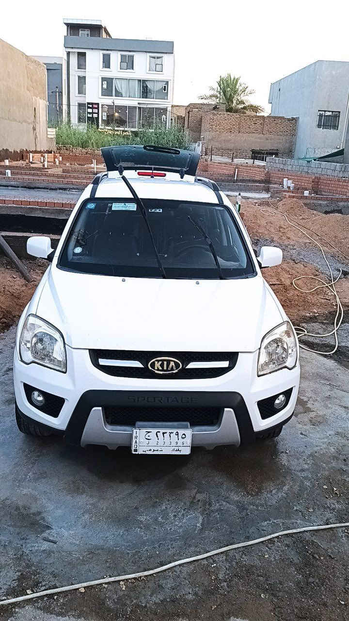 سبورتج 2010للبيع خليجي بيهه باب الصدر فقط مبدله اثر ضربه والباب الاصليه موجوده كشنات جلد تبريد مابي شي وتدفئه بالكشنات مكاني بابل السعر 123$
للاستفسار ***********
