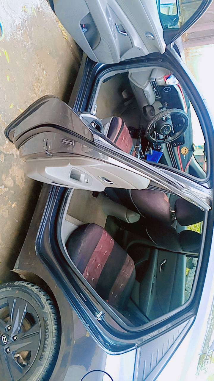 النترا موديل 2022مشروع وطني حادثه جاملغ من جهة سائق وتبديل قبق جنطه بدون دواخل فقط قبق جنطه مبدل السعر (ميه وأربعين )وبيه مجال تجي تفحص بعينك وشوف وتقيم سياره مال بيت حسب حاجه(***********(
