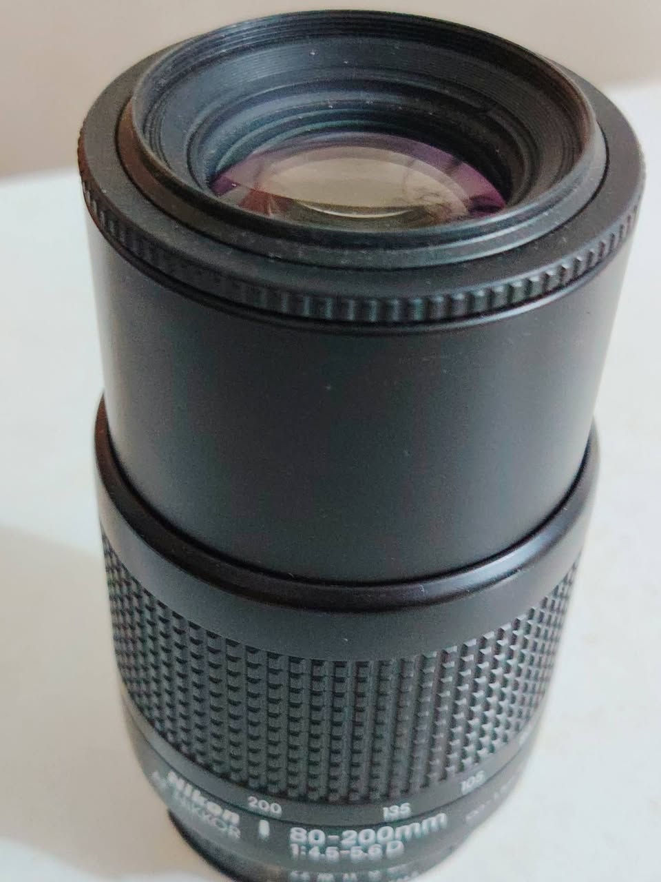 زوم نيكون nikkor 80.200 وتساب *********** اكو توصيل كافة المحافظات

