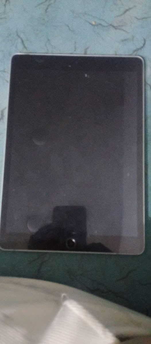 السلام عليكم عندي هاذه الايباد 9نضافته 95نسخة السيمكارت وياه كفر وشاحنه ذاكره 64 مكاني قرب جسر الامام علي


**إذا كنت صاحب هذا الإعلان وتريد حذفه لأي سبب، رجاءا أرسل رسالة إلى الدعم الفني**