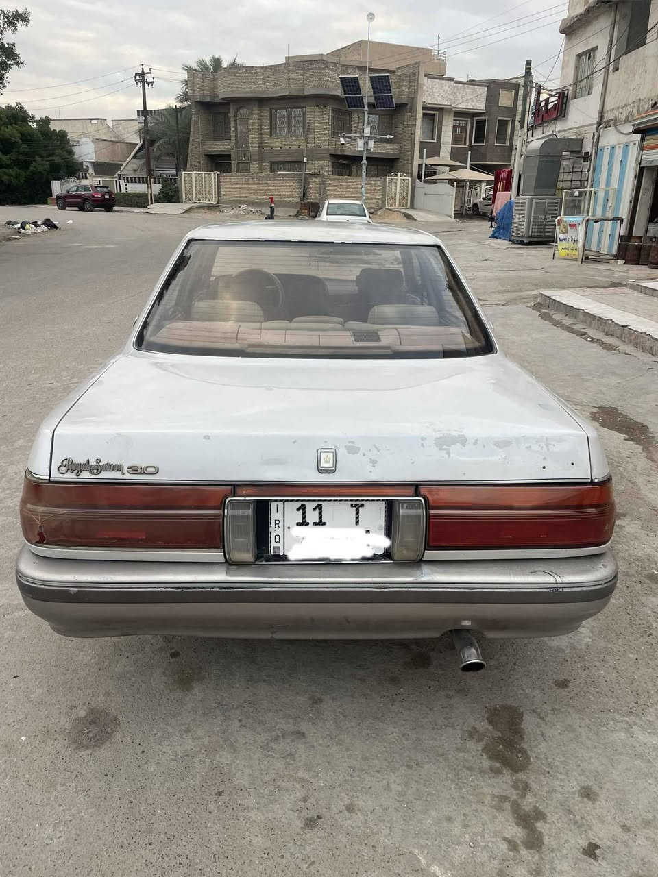 السلام عليكم هارتوب موديل ٩٠ رقم بغداد انكليزي باسمي كير مكينه مكفوله صدر جديد مكفوله من ضربه وصبغ والكص بيه جراد خفيف ب قماره تخم تاير سياره نضيفه وجاهزه  داخله نضيف جدا مكان سياره بغداد السعر ٥٥ بيه مجال بصيط الاتصال ***********
