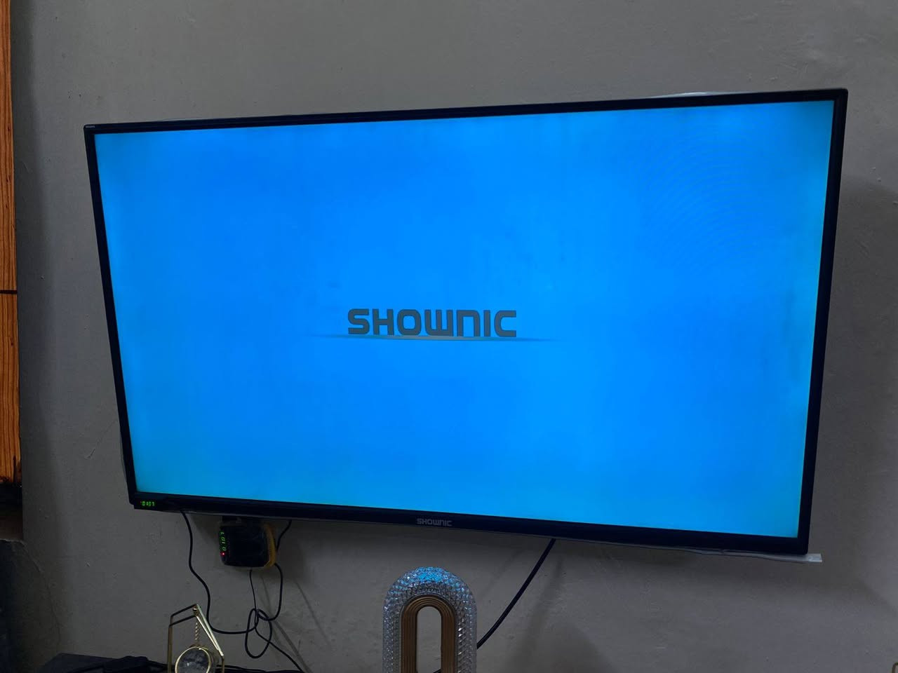 حجم 43 شونك
بدون نت 

مكان حي الجامعة 

***********
