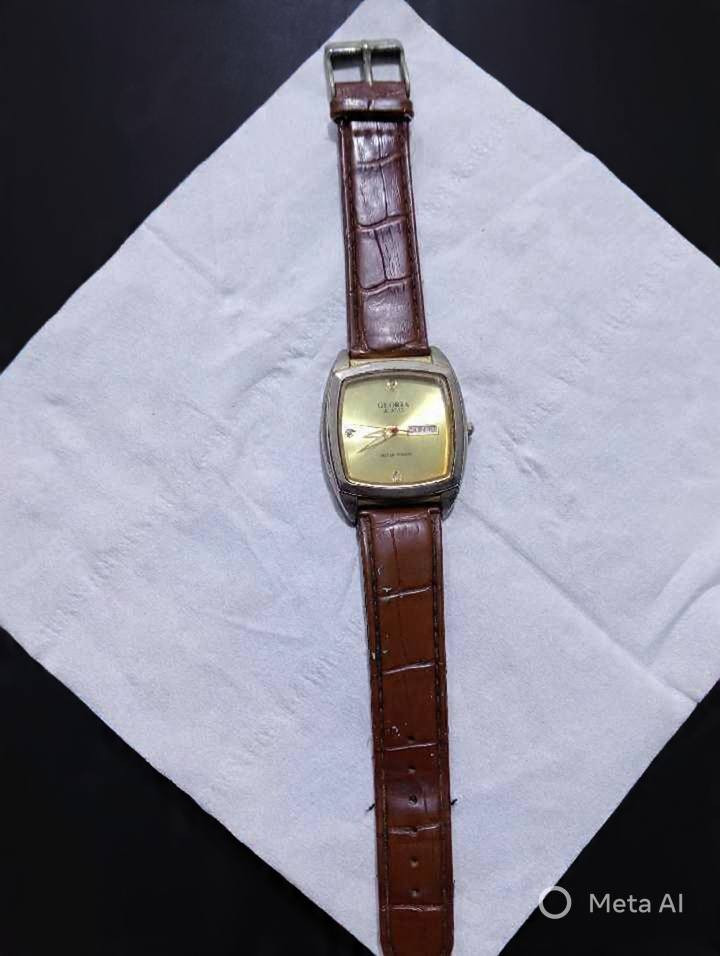 ساعة GLORIA .... ياباني اصلي
شغاله بسير جلد التمساح....
مع سير اصلي جديد اضافي ...
خلي سعرك بالتعليقات.....
📱***********
📍بغداد... فقط
