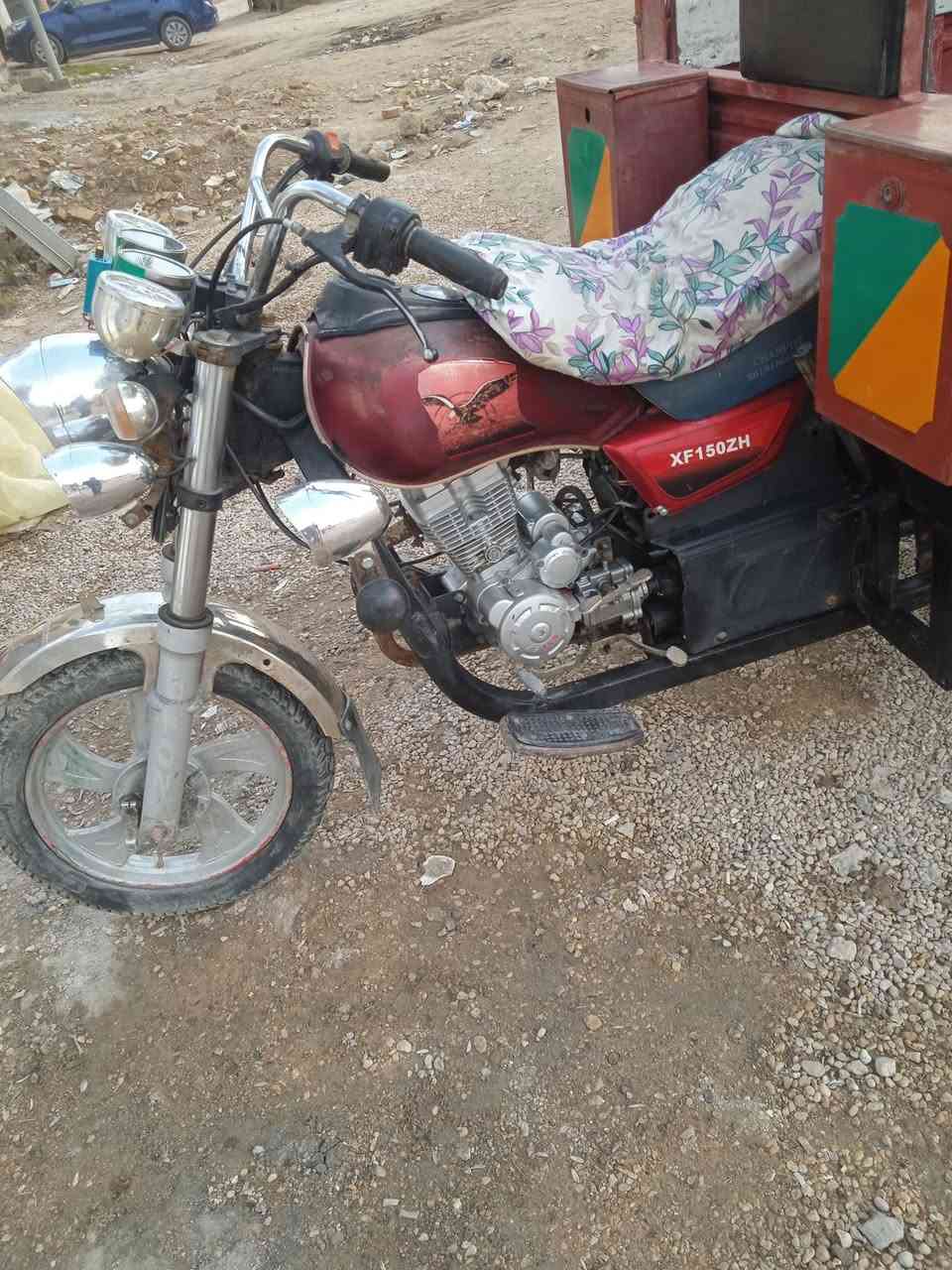 السلام عليكم ستوته اوراق اصولي مدفوع الكمرك بس ترقم موديل 14 محرك 24 مكفوله كفاله عامه اشاير امبيثري سلف هندر هورن شاصي خياس ستوته جديده مكفوله من كلشي ستوته مامغسوله وبل واقع احله من صوره مكان حله شارع 80 سعر ميلون و300 وبيه مجال ***********
