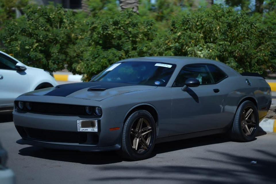 للبيع rt 19  5700 حادث قطعتين جاملغ وبنيد بدون دواخل لاشاصي ولا لغد سياره مناقصها اي شي سياره كفاله مكينه وكير انظافه دبات سود ويل 20 صور للحادث موجود حادث بسيط   167مكان بغداد سياره بأسمي ***********
