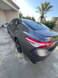 سيارة كامري ٢٠٢٠ فول مو اصفات seتحكم سترين مثبت سرعه رادار امامي السيا...