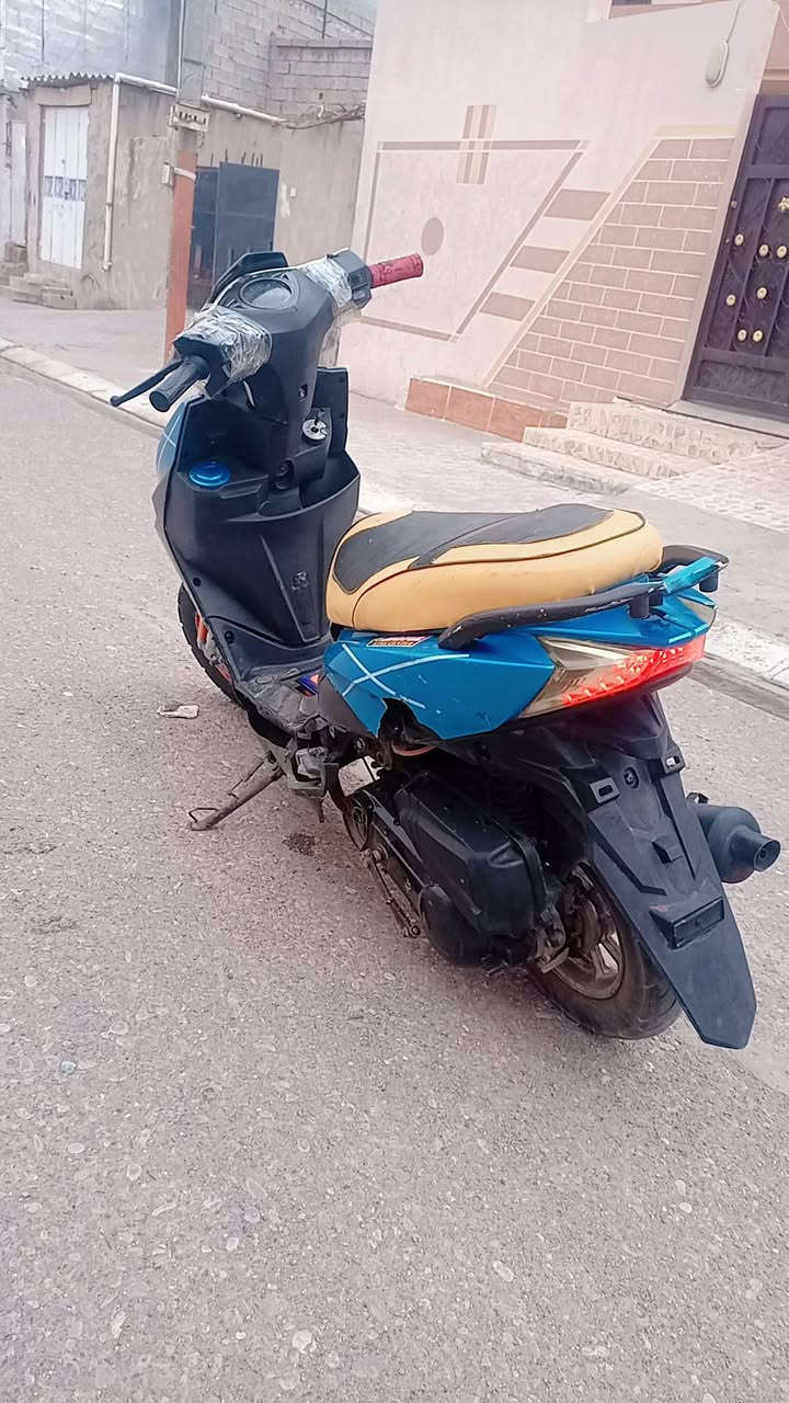 سلام عليكم ماكس بومه البيع موديل 21 كهربايات كله شقال تايرات جديده نكره سلف شقال هندر شقال شلعه ومعدل ✈️ كفراته بلادي محرك صوته ناعم سعره مناسب 200وبي مجال قليل الشراي يخابر ***********
