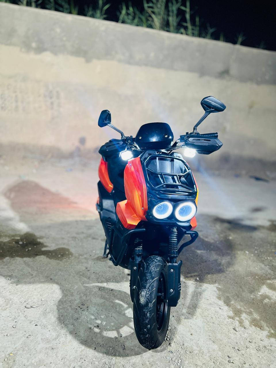 سلام عليكم
دراجة شحن اباتشي البيع 
الدراجة نضيفه ومكفوله 
وشوفت عينك بيه فقط خدوش بسيطه مامبينه الامانه 
تجي تفحص وتشوف بعينك 
*********** 
سعر 700
مو شراي لاتتواصل وتعبني
