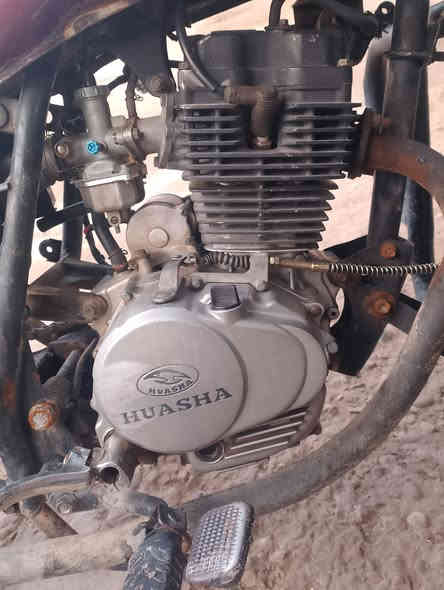 هوشة للبيع دراجة محرك شرط النعومة محرك فول بيهة لايت دراجة مال جناي حيل حلوة بدون اوراق السعر 275المكان ديالى الخالص التحويلة
0777 766 8624موجود واتساب
