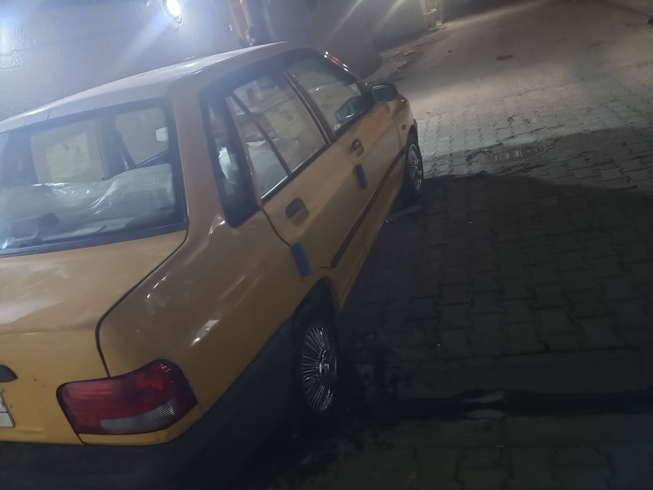 سايبه 12كير ومكينه كفاله شواصي نضاف لا ضربه ولا تبديل معمره خياسات وبيهه مكانات صبغ مصفره هيئه وغرامات تحويل ثاني يوم كهربائيات كلهه شغاله السعر 28وبيهه مجال بصيط العنوان الشعب حي اور الاستفسار ***********
